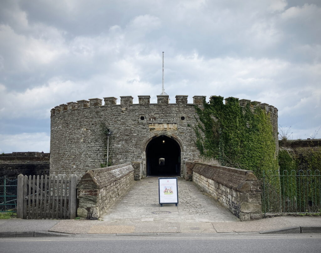 The entrance to Deal Castle on a cloudy day.